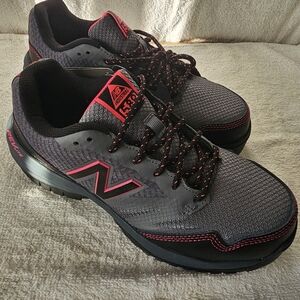 NWT New Balance Women's 589 ESD Composite Toe Work Shoes Grey/Pink 9.5